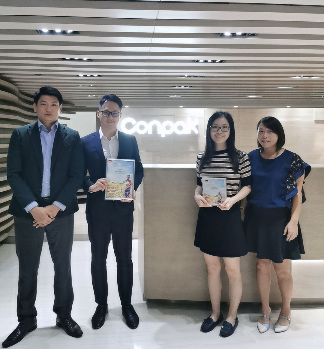 获“饥馑一餐 - 参加人数最多亚军”殊荣