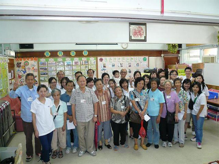 爱心月饼表关怀